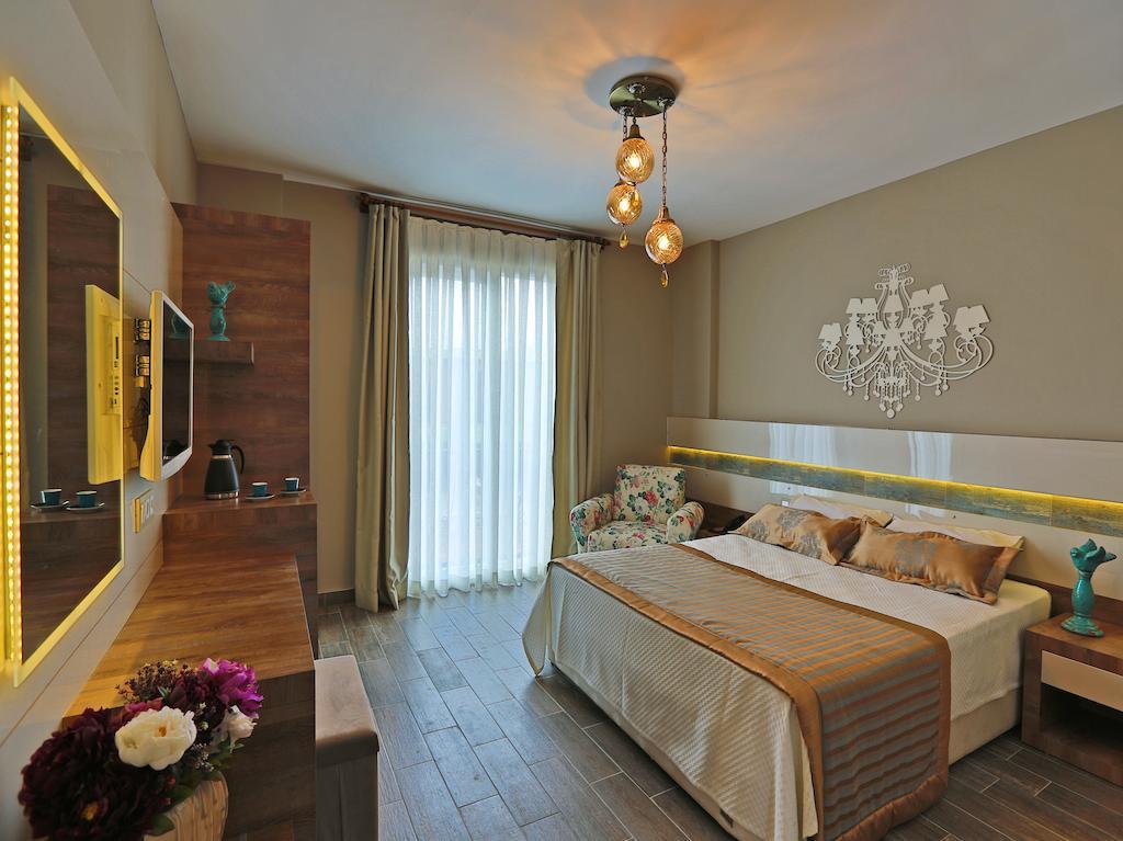 Wonasis Resort & Aqua Hotel Kargipinari Room photo