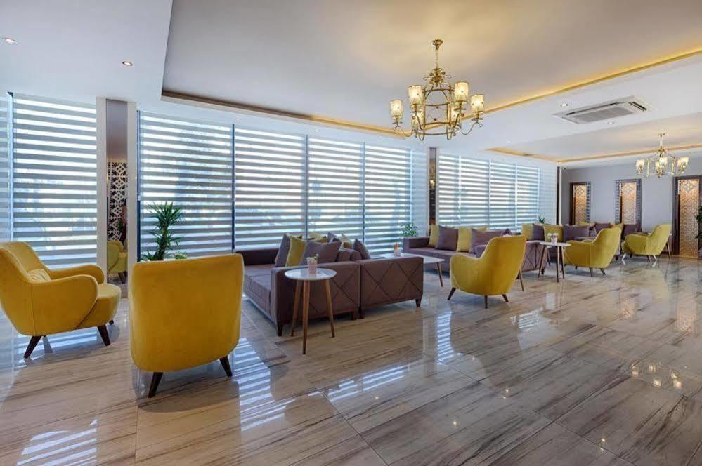 Wonasis Resort & Aqua Hotel Kargipinari Exterior photo